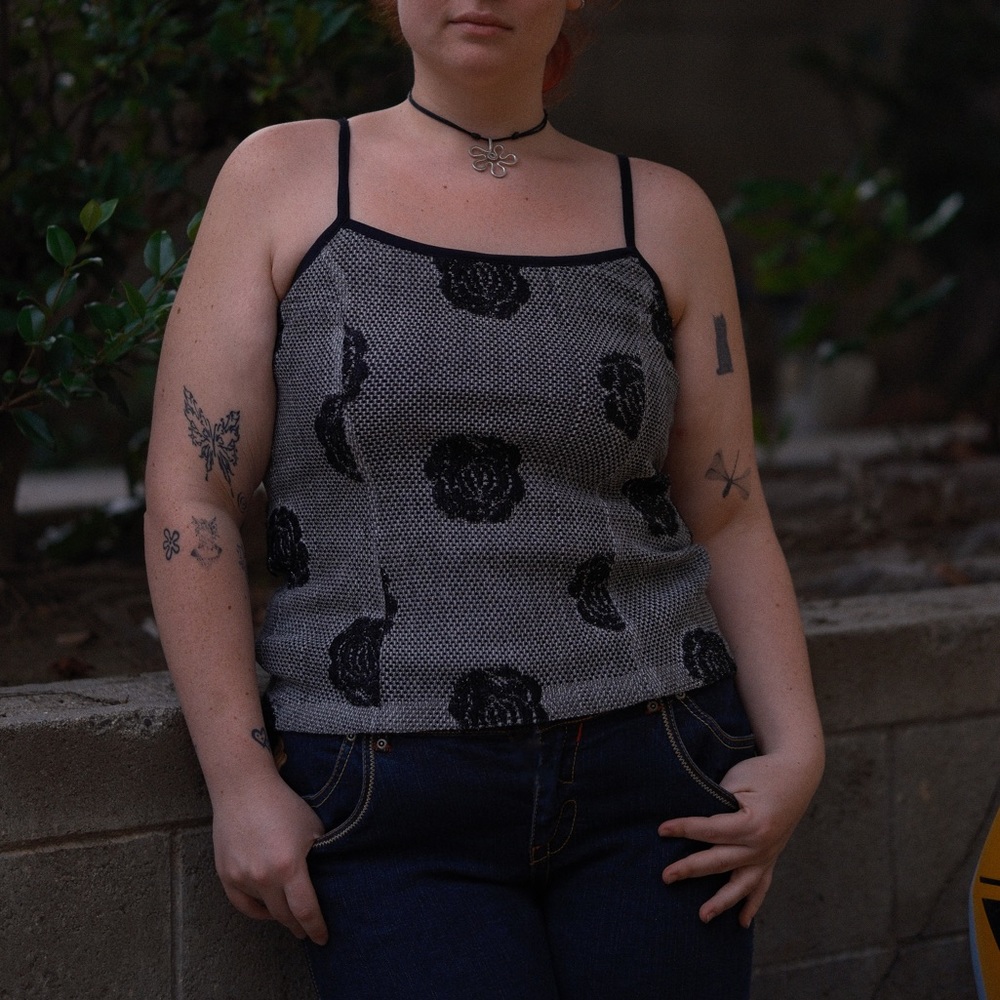 ✧˖° Vintage 90s Black/Gray Crochette Tank Top✧˖° From Italy!